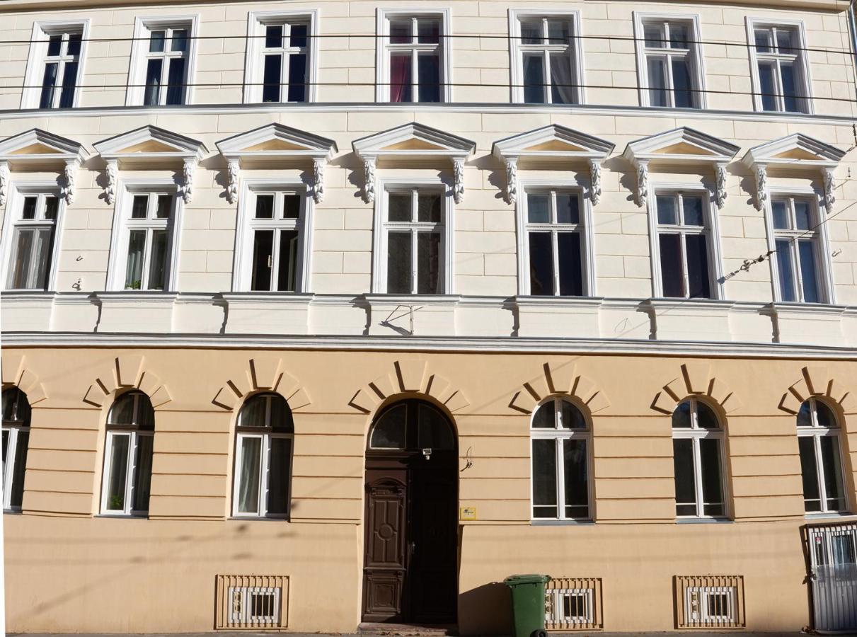 Best Neighbour Apartment بودابست المظهر الخارجي الصورة